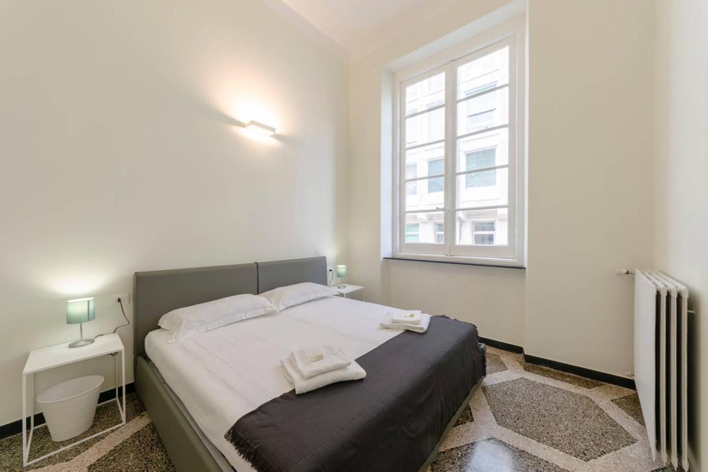 Apartamento Joivy Elegant Flat For 7, In The Heart Of Génova Exterior foto