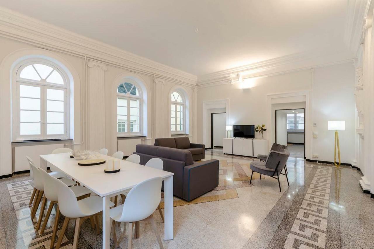 Apartamento Joivy Elegant Flat For 7, In The Heart Of Génova Exterior foto