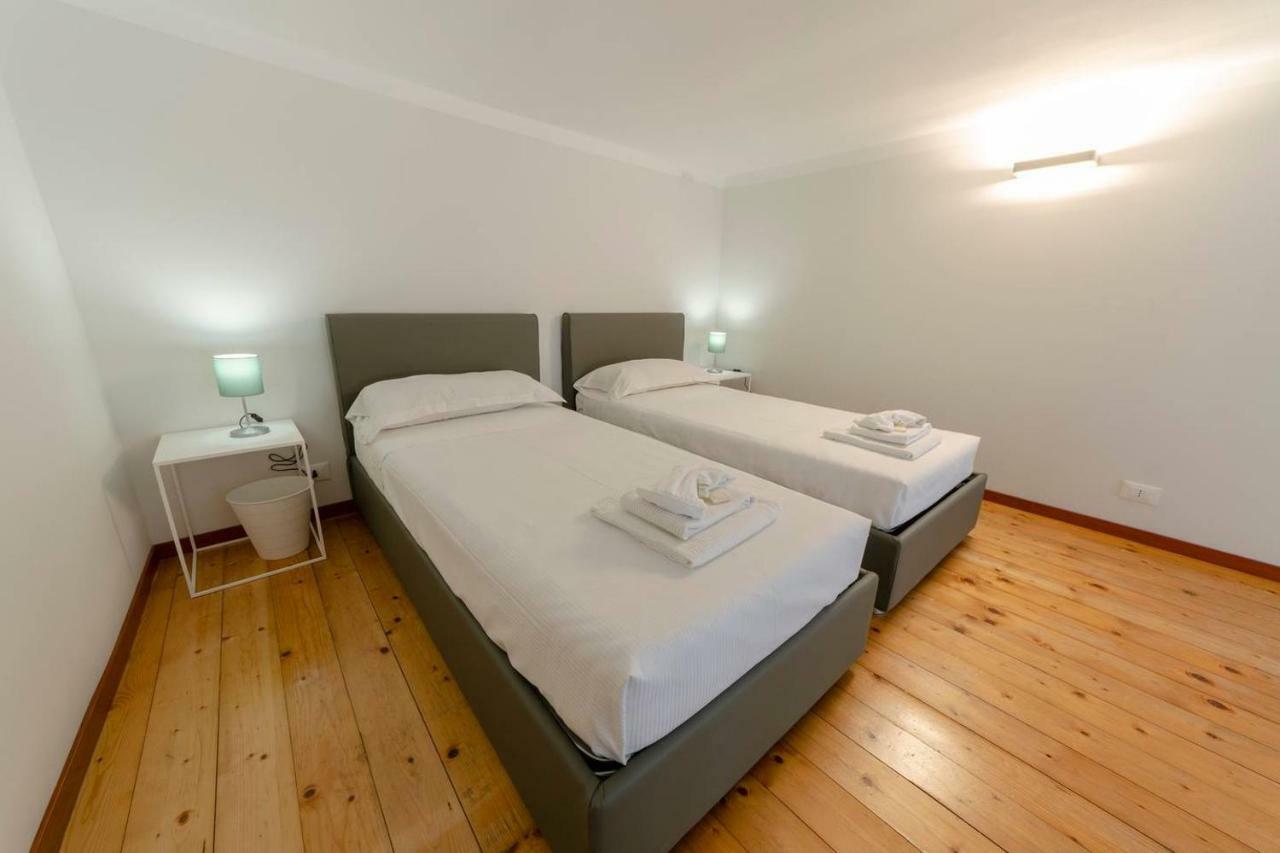 Apartamento Joivy Elegant Flat For 7, In The Heart Of Génova Exterior foto