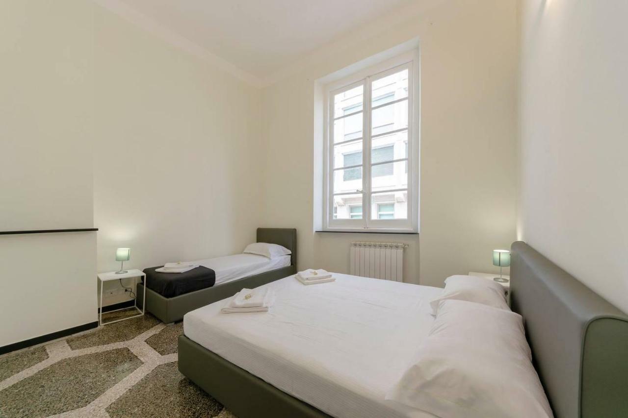 Apartamento Joivy Elegant Flat For 7, In The Heart Of Génova Exterior foto